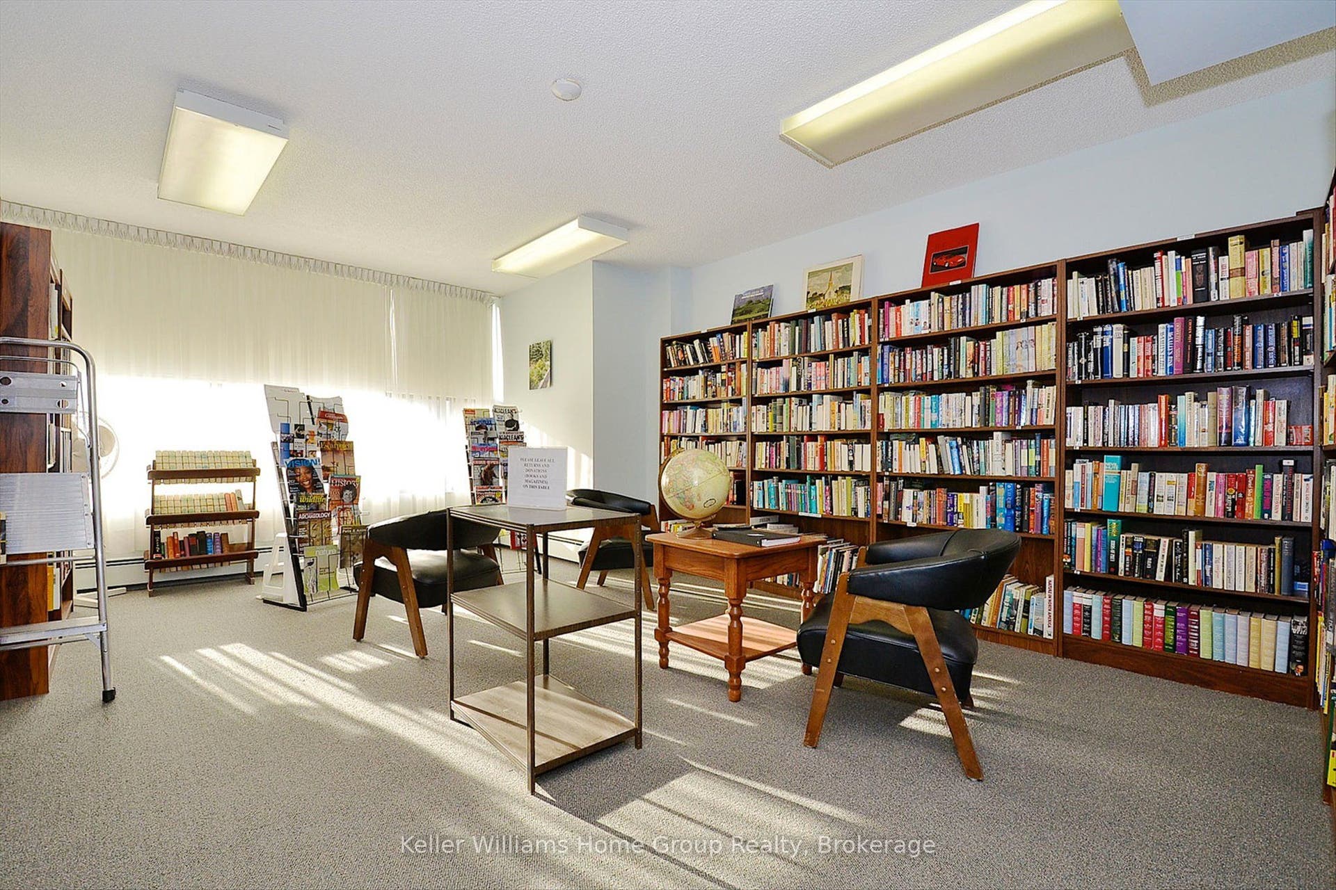 23 Woodlawn Road E, #702, Guelph, Wellington ON N1H 7G6 23 Woodlawn Road E, #702, Guelph, Wellington ON N1H 7G6