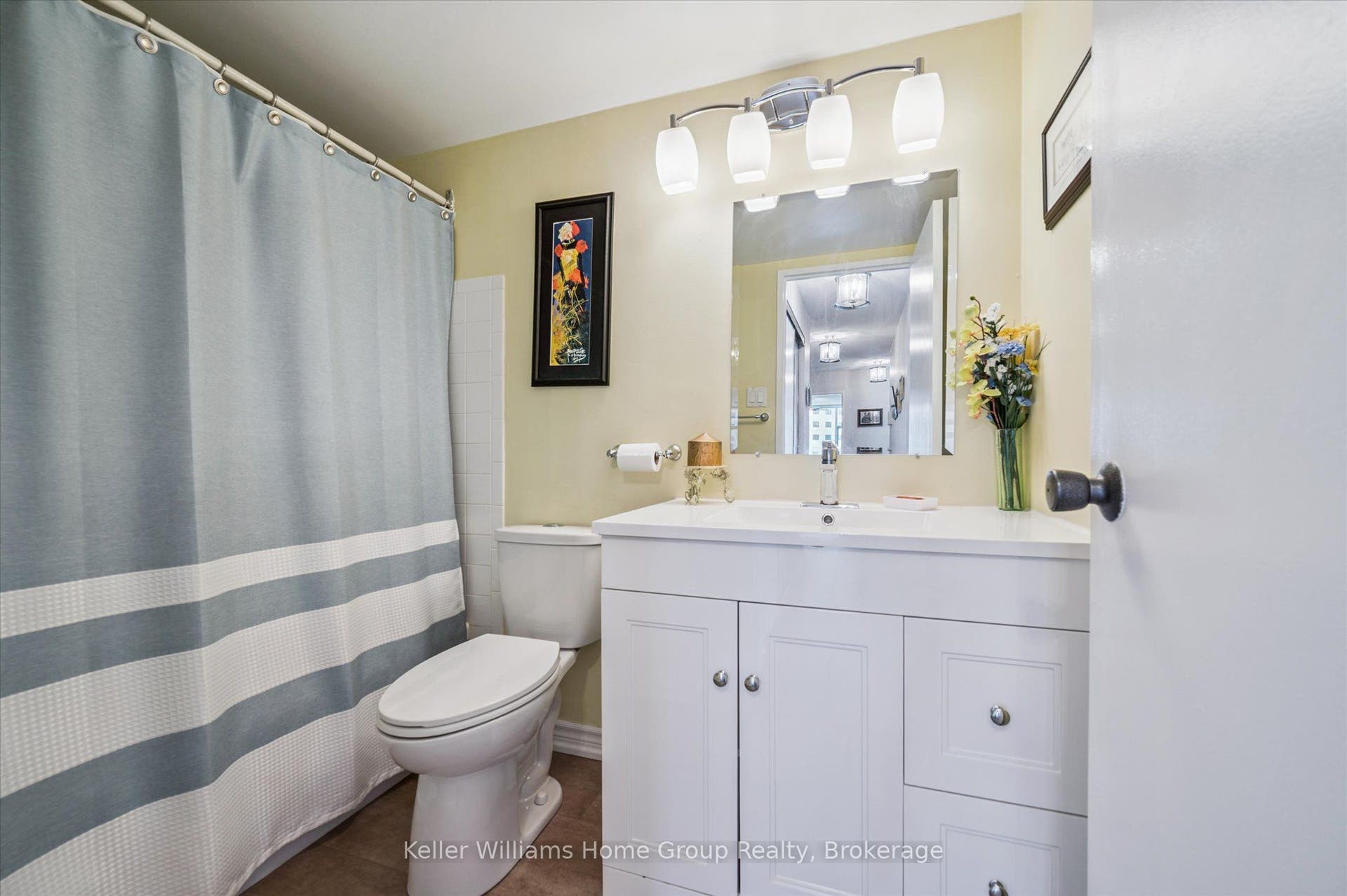 23 Woodlawn Road E, #702, Guelph, Wellington ON N1H 7G6 23 Woodlawn Road E, #702, Guelph, Wellington ON N1H 7G6