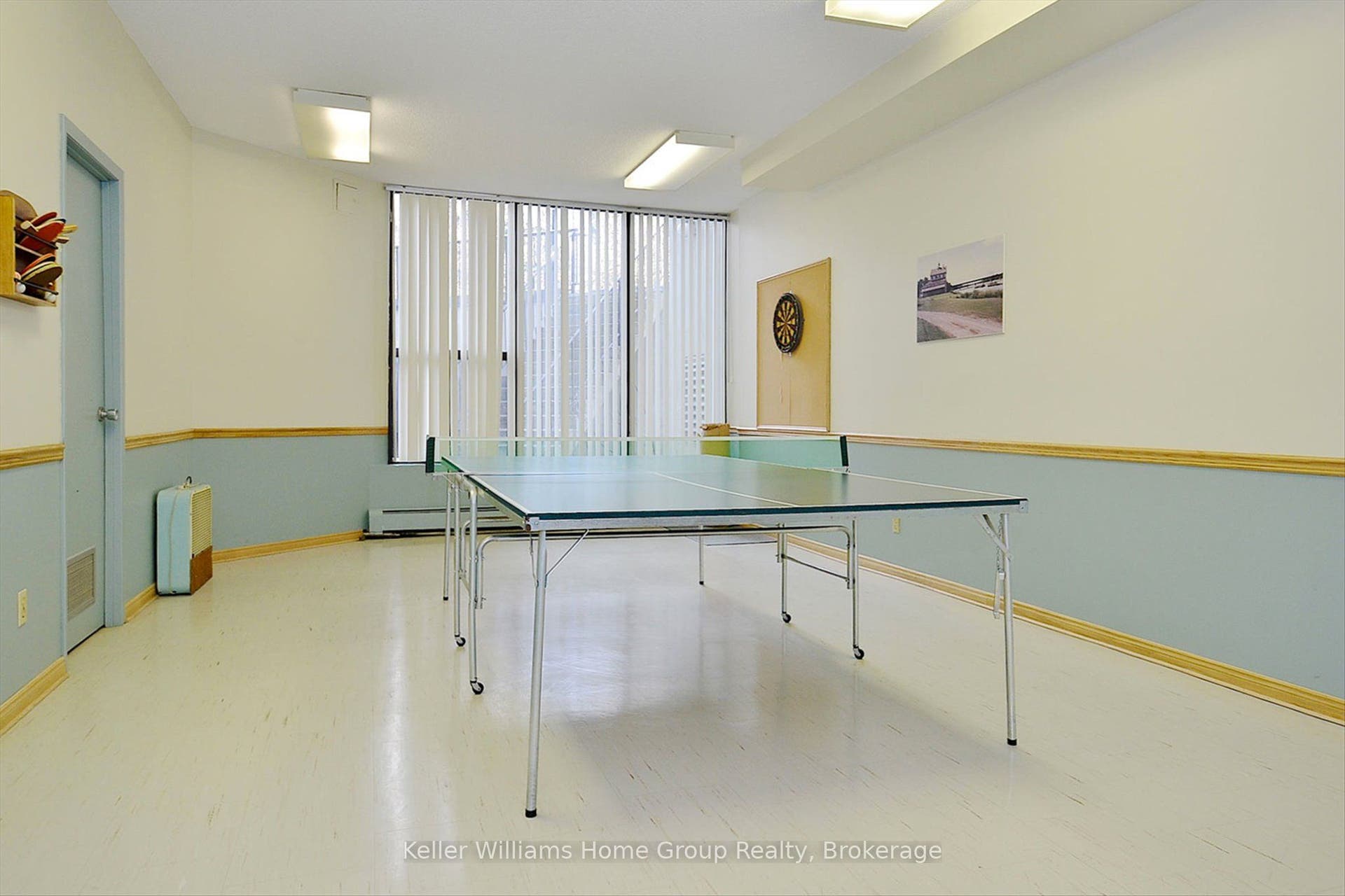 23 Woodlawn Road E, #702, Guelph, Wellington ON N1H 7G6 23 Woodlawn Road E, #702, Guelph, Wellington ON N1H 7G6