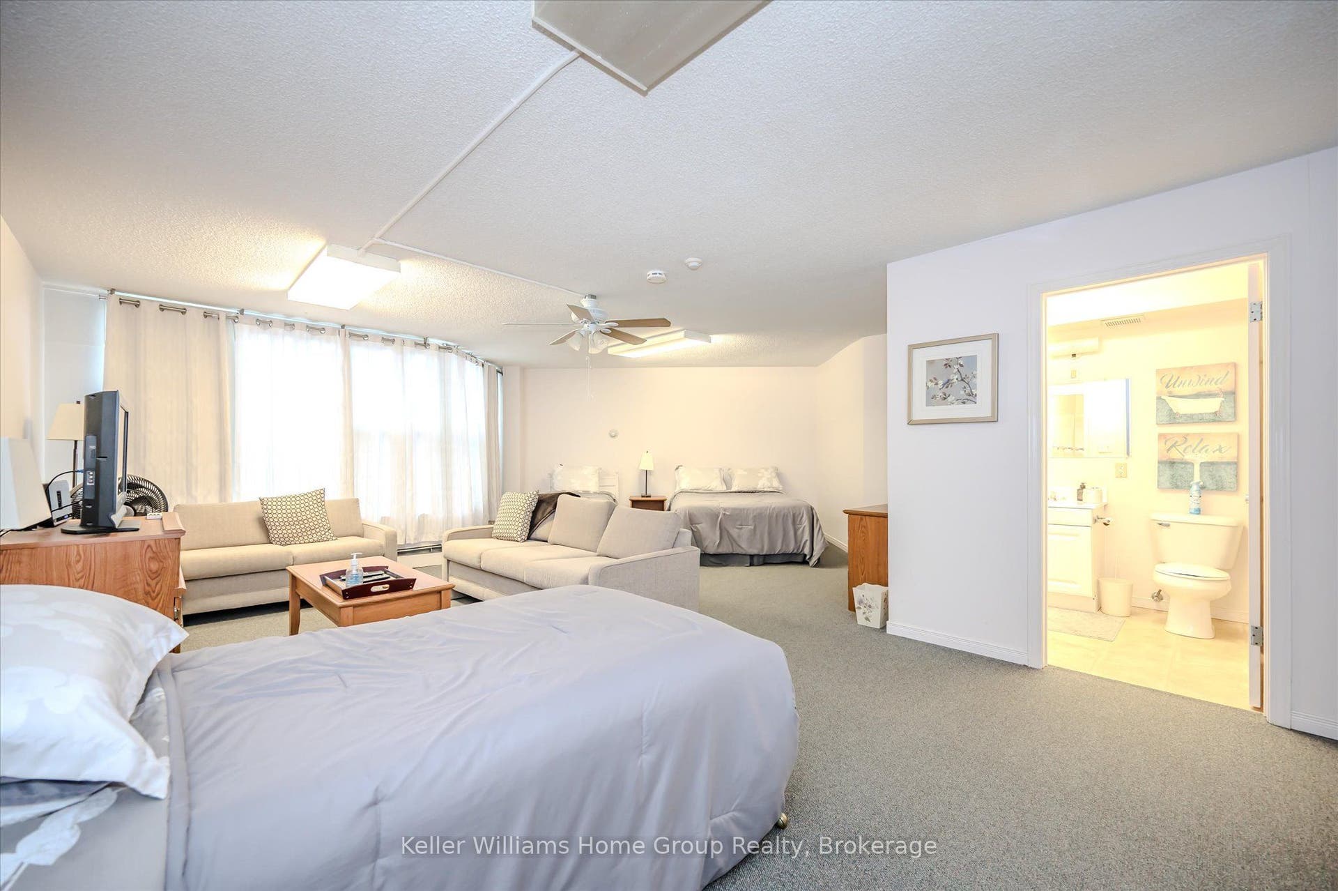 23 Woodlawn Road E, #702, Guelph, Wellington ON N1H 7G6 23 Woodlawn Road E, #702, Guelph, Wellington ON N1H 7G6