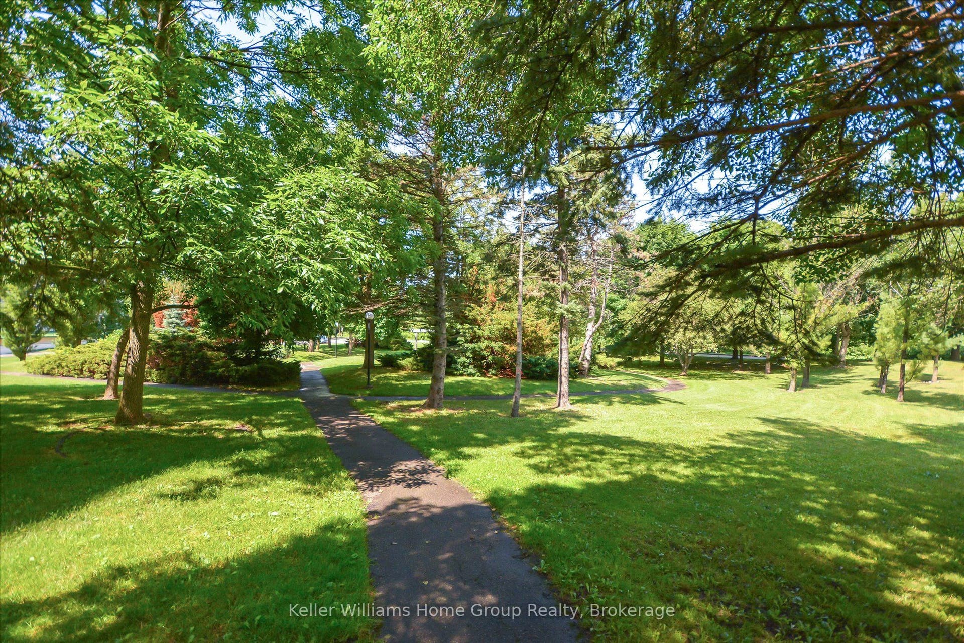 23 Woodlawn Road E, #702, Guelph, Wellington ON N1H 7G6 23 Woodlawn Road E, #702, Guelph, Wellington ON N1H 7G6