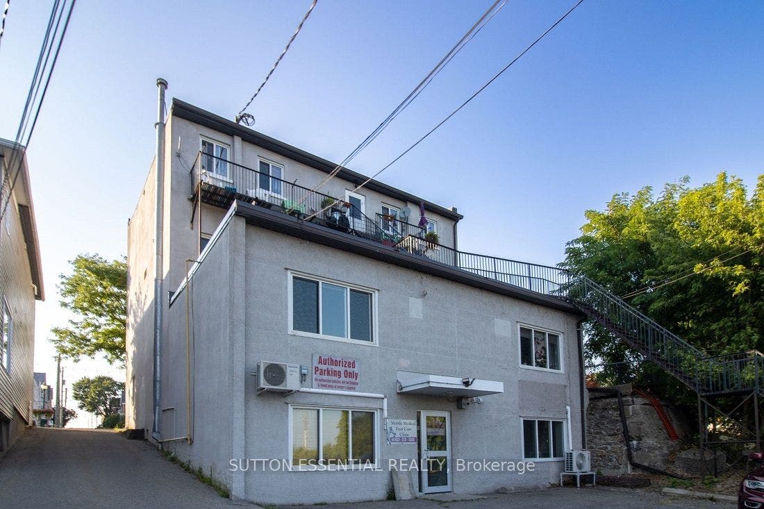 27 King Street E, Unit #4, Brockville, Leeds And Grenville ON K6V 1A7 27 King Street E, Unit #4, Brockville, Leeds And Grenville ON K6V 1A7