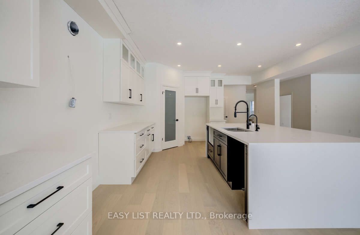 487 Black Street, Centre Wellington, Wellington ON N1M 0A2 487 Black Street, Centre Wellington, Wellington ON N1M 0A2