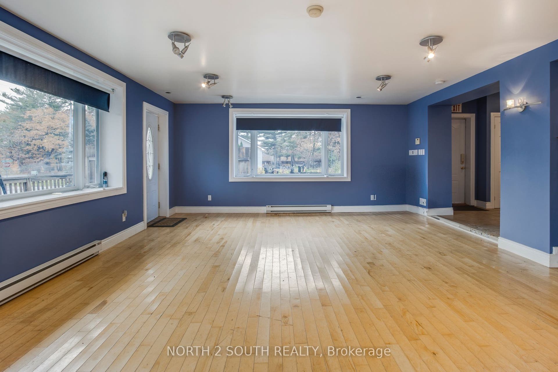 2512 Honey Harbour Road, Georgian Bay, Muskoka ON P0E 1E0 Shop Showroom