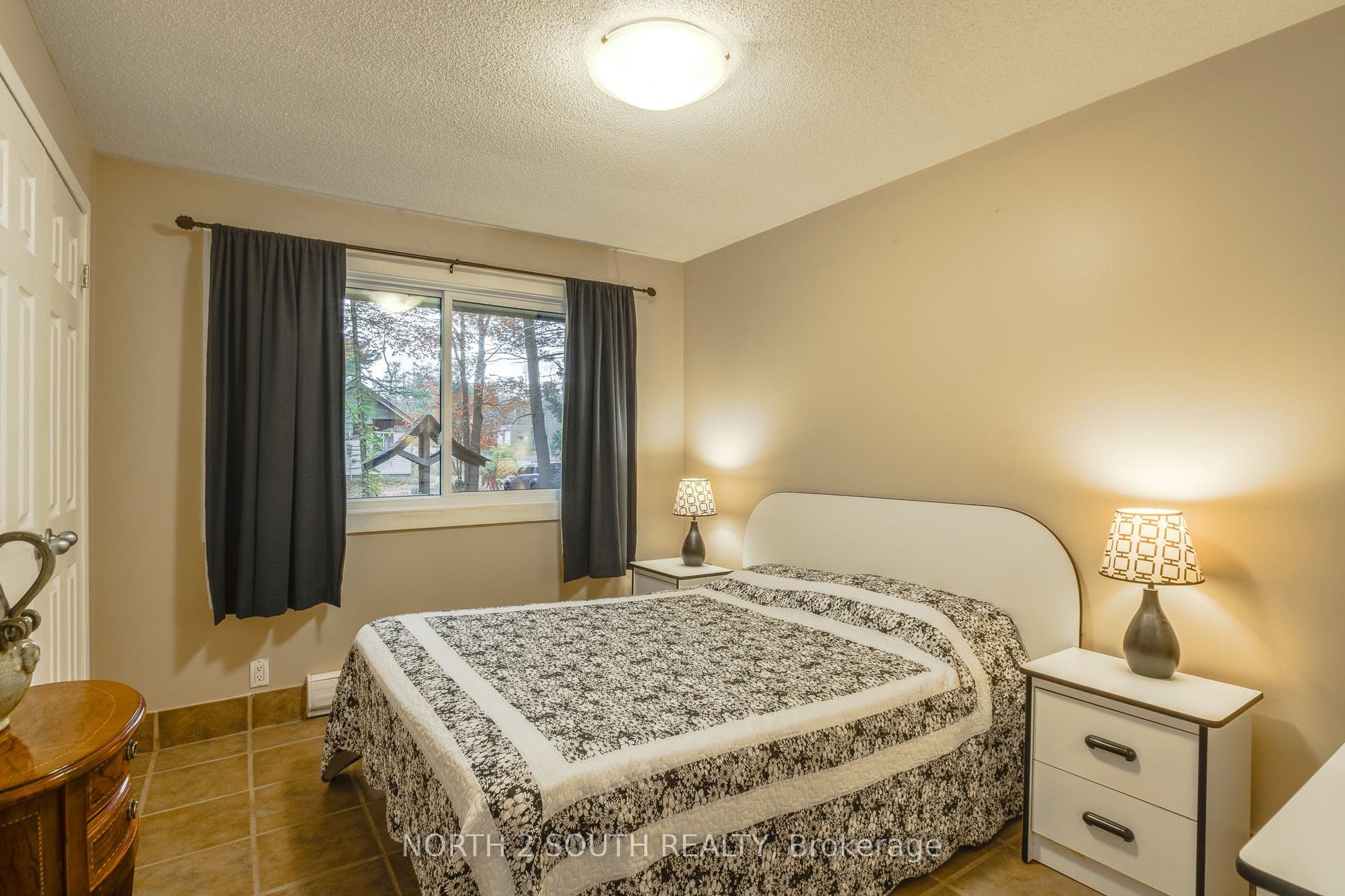 2512 Honey Harbour Road, Georgian Bay, Muskoka ON P0E 1E0 Bedroom 2