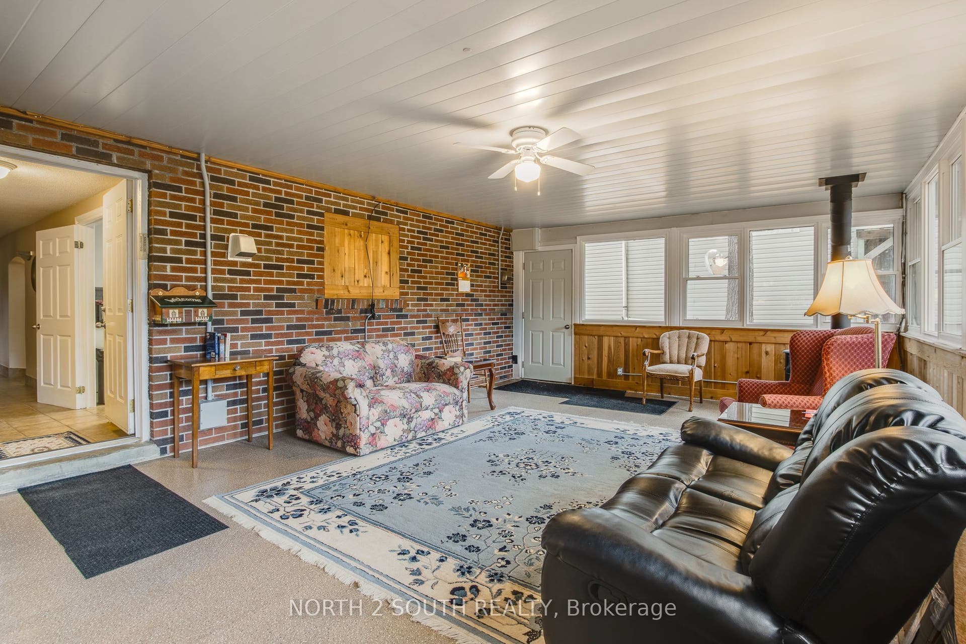 2512 Honey Harbour Road, Georgian Bay, Muskoka ON P0E 1E0 Family Room