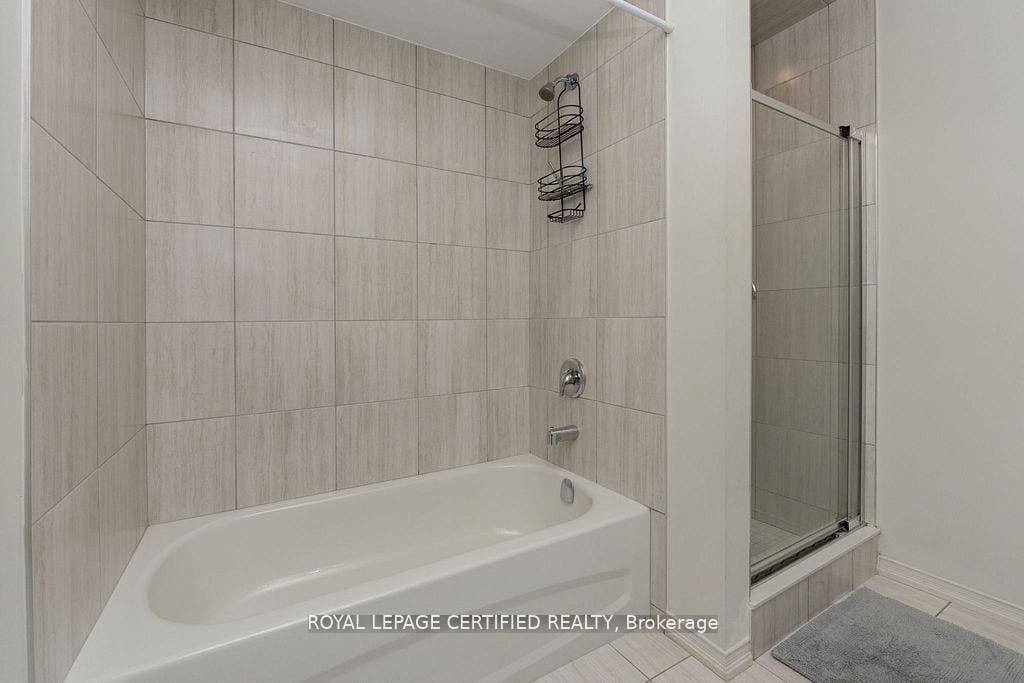 25 Elliot Street E, #2, Centre Wellington, Wellington ON N1M 0H6