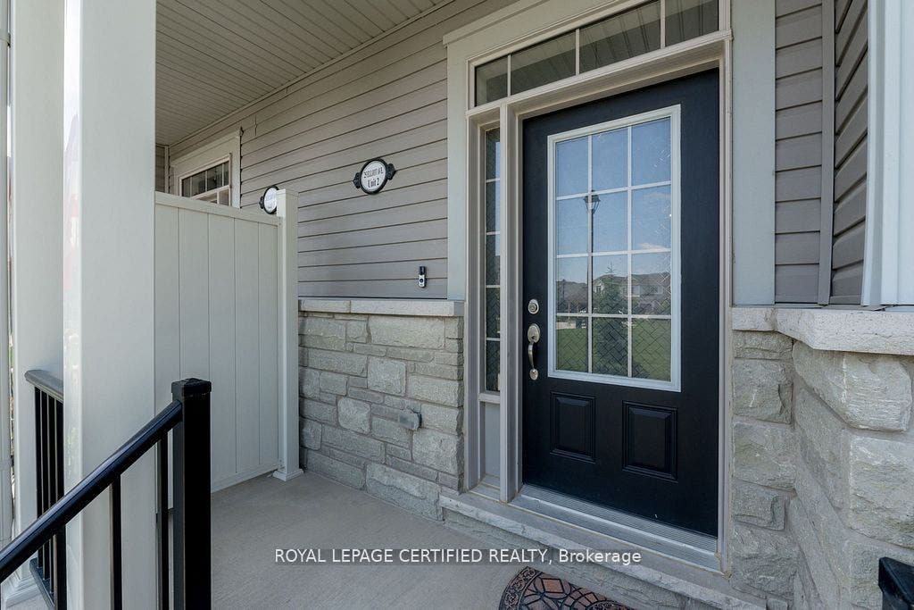 25 Elliot Street E, #2, Centre Wellington, Wellington ON N1M 0H6