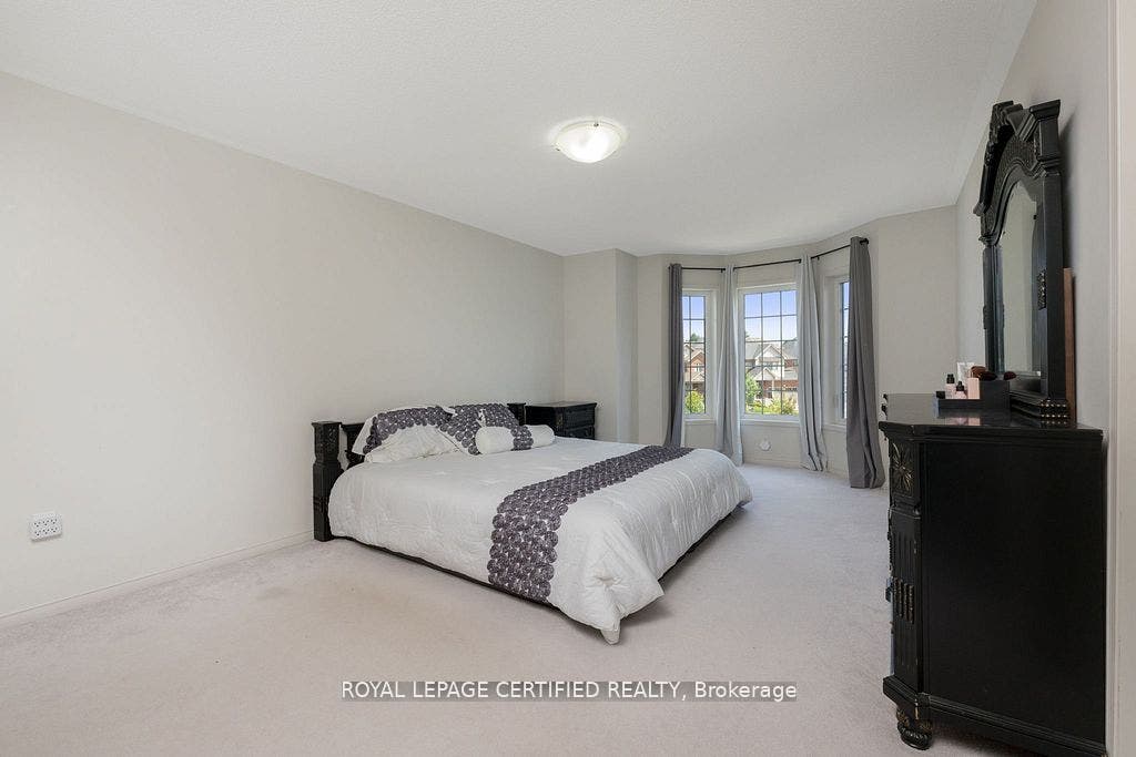 25 Elliot Street E, #2, Centre Wellington, Wellington ON N1M 0H6