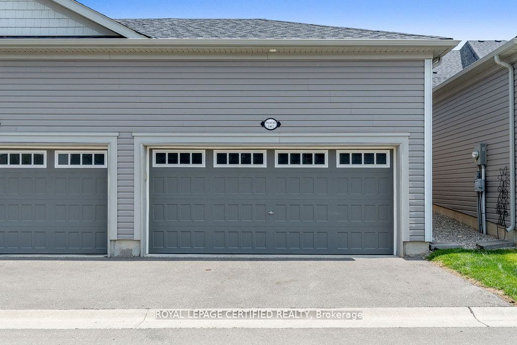25 Elliot Street E, #2, Centre Wellington, Wellington ON N1M 0H6