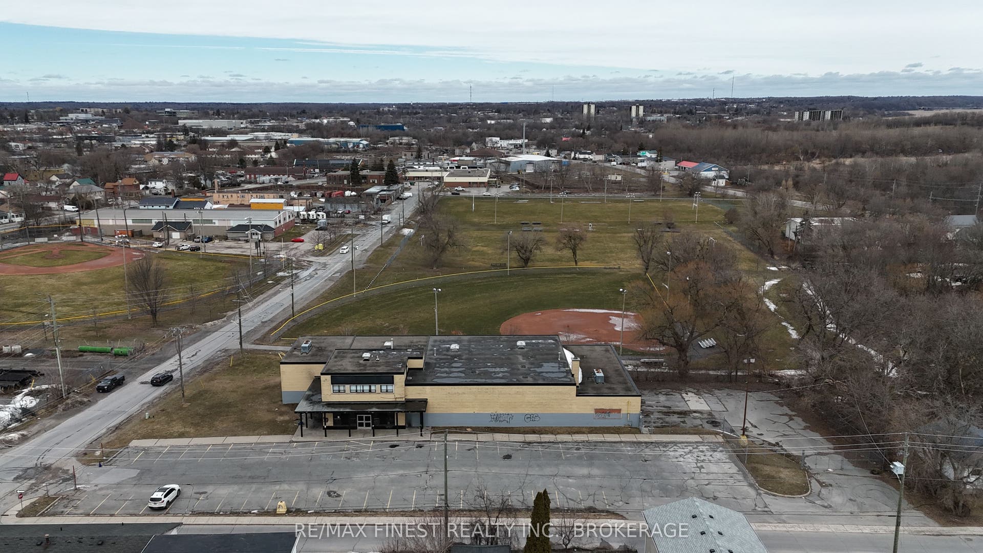 121 Cataraqui Street, Kingston, Frontenac ON K7K 1Z8 121 Cataraqui Street, Kingston, Frontenac ON K7K 1Z8