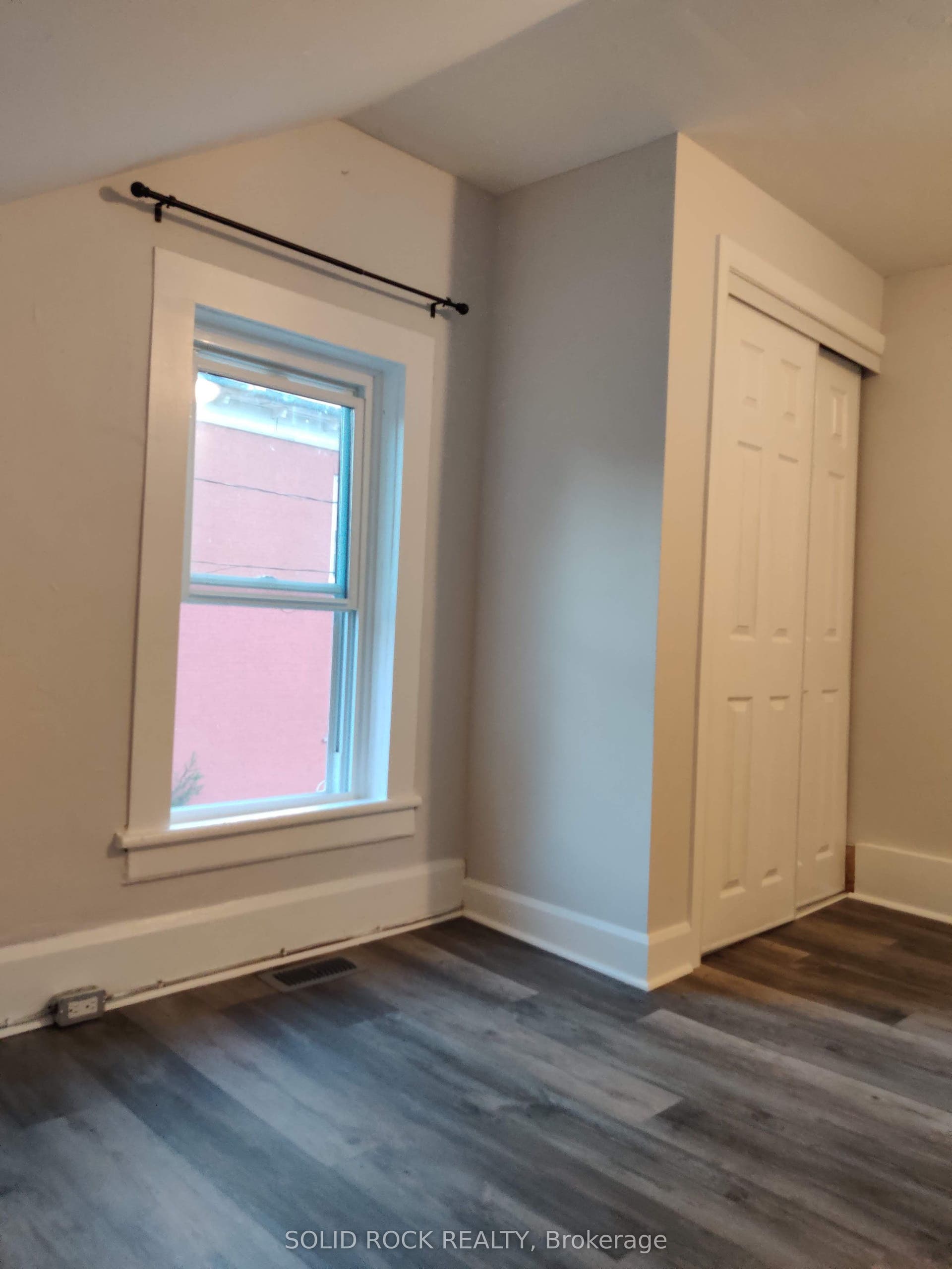 201 Clothier St Street E, North Grenville, Leeds And Grenville ON K0G 1J0 Unit 1