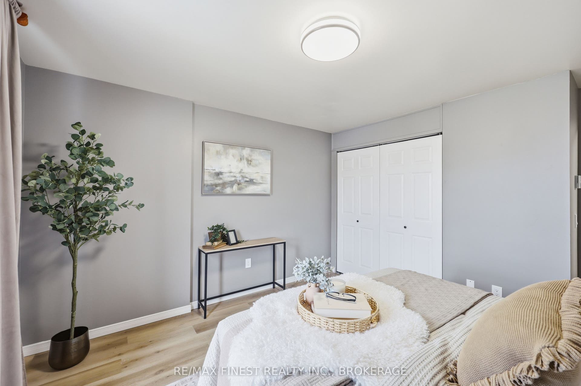 334 Queen Mary Road, #407, Kingston, Frontenac ON K7M 7E7