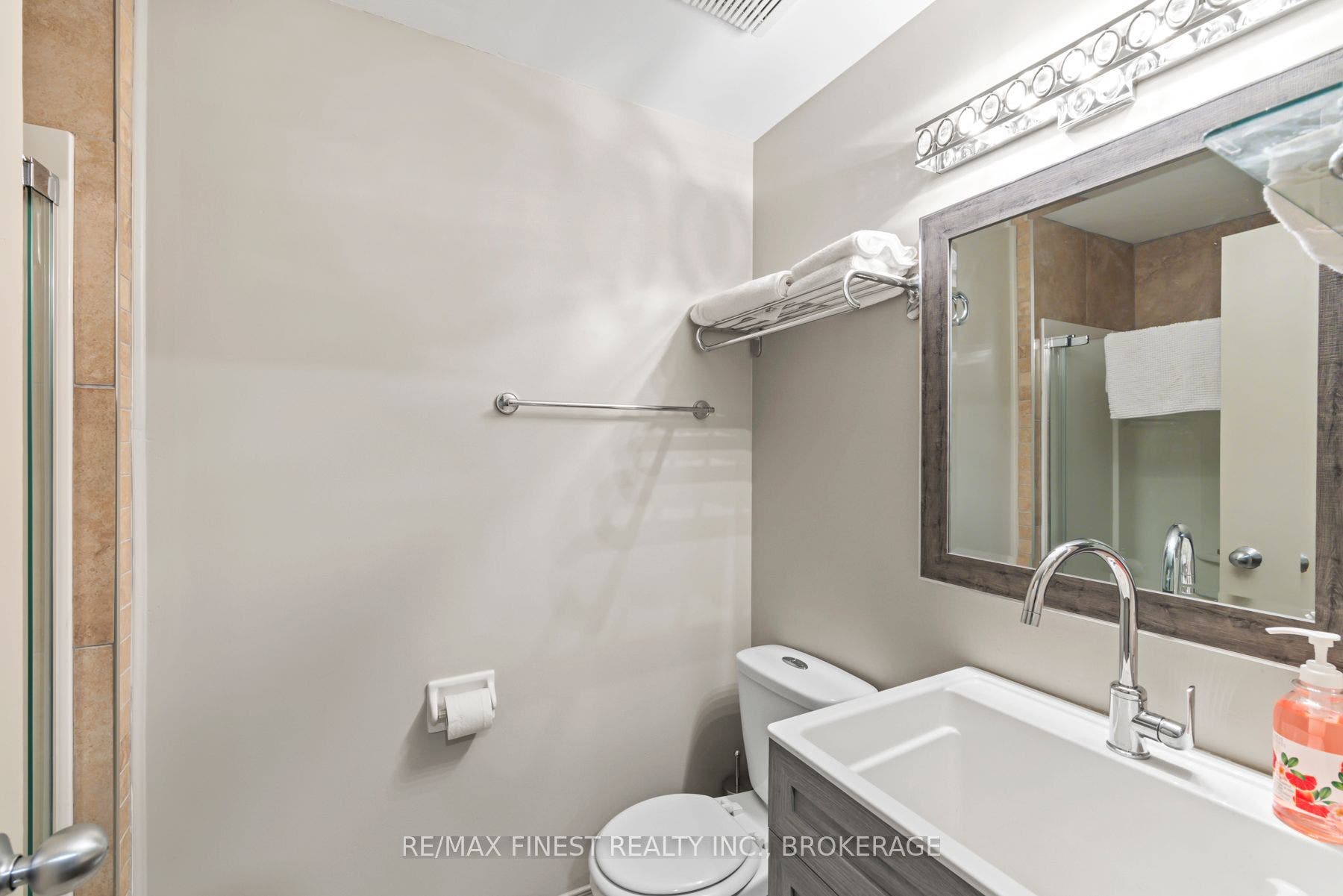 334 Queen Mary Road, #407, Kingston, Frontenac ON K7M 7E7