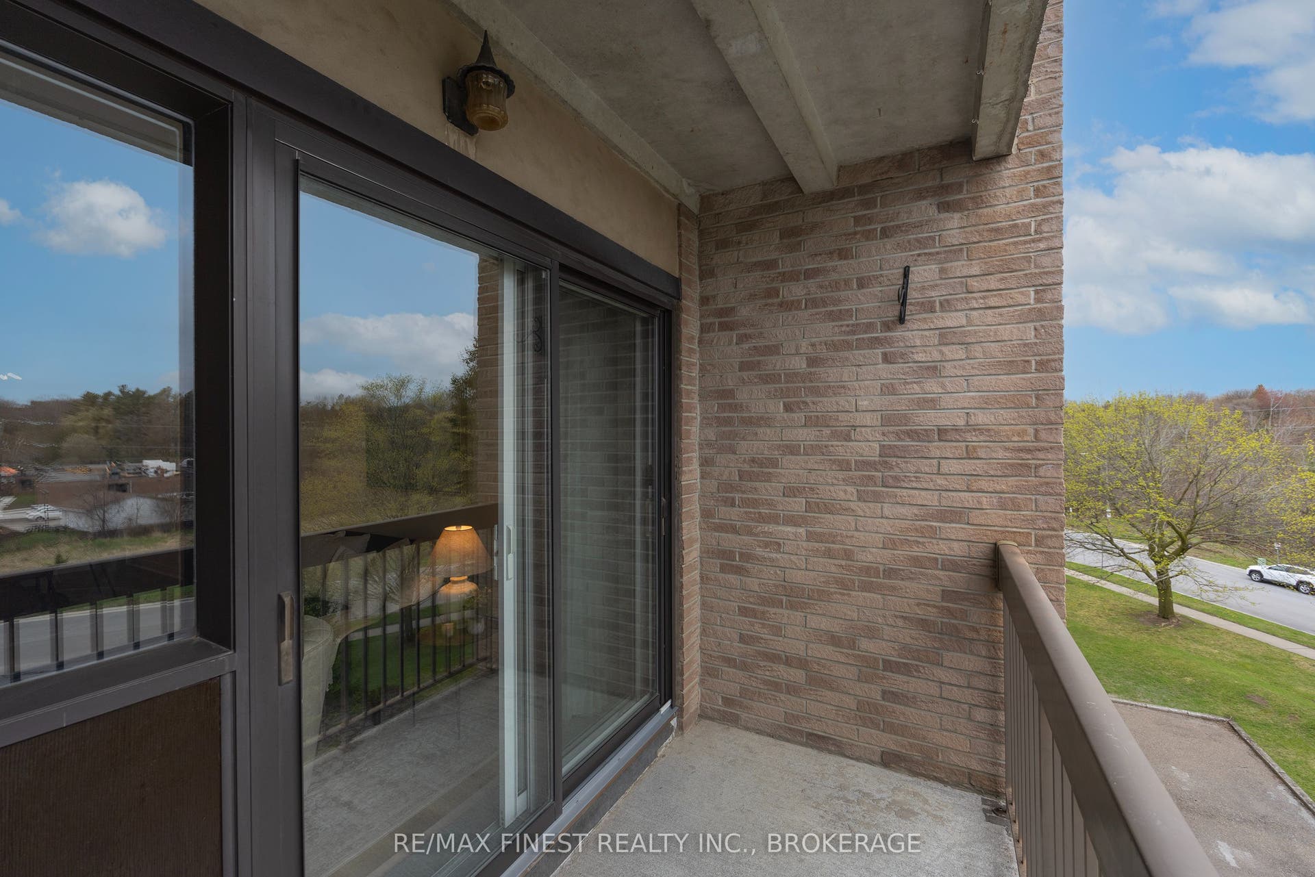 334 Queen Mary Road, #407, Kingston, Frontenac ON K7M 7E7