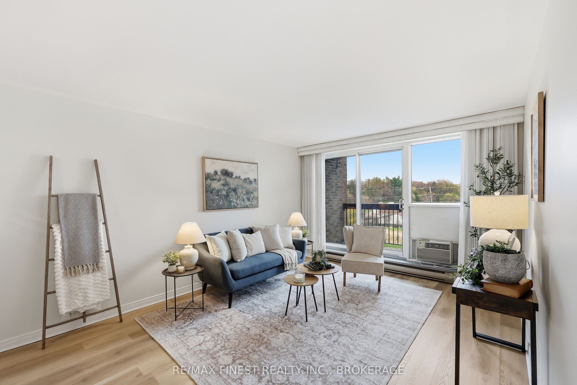 334 Queen Mary Road, #407, Kingston, Frontenac ON K7M 7E7