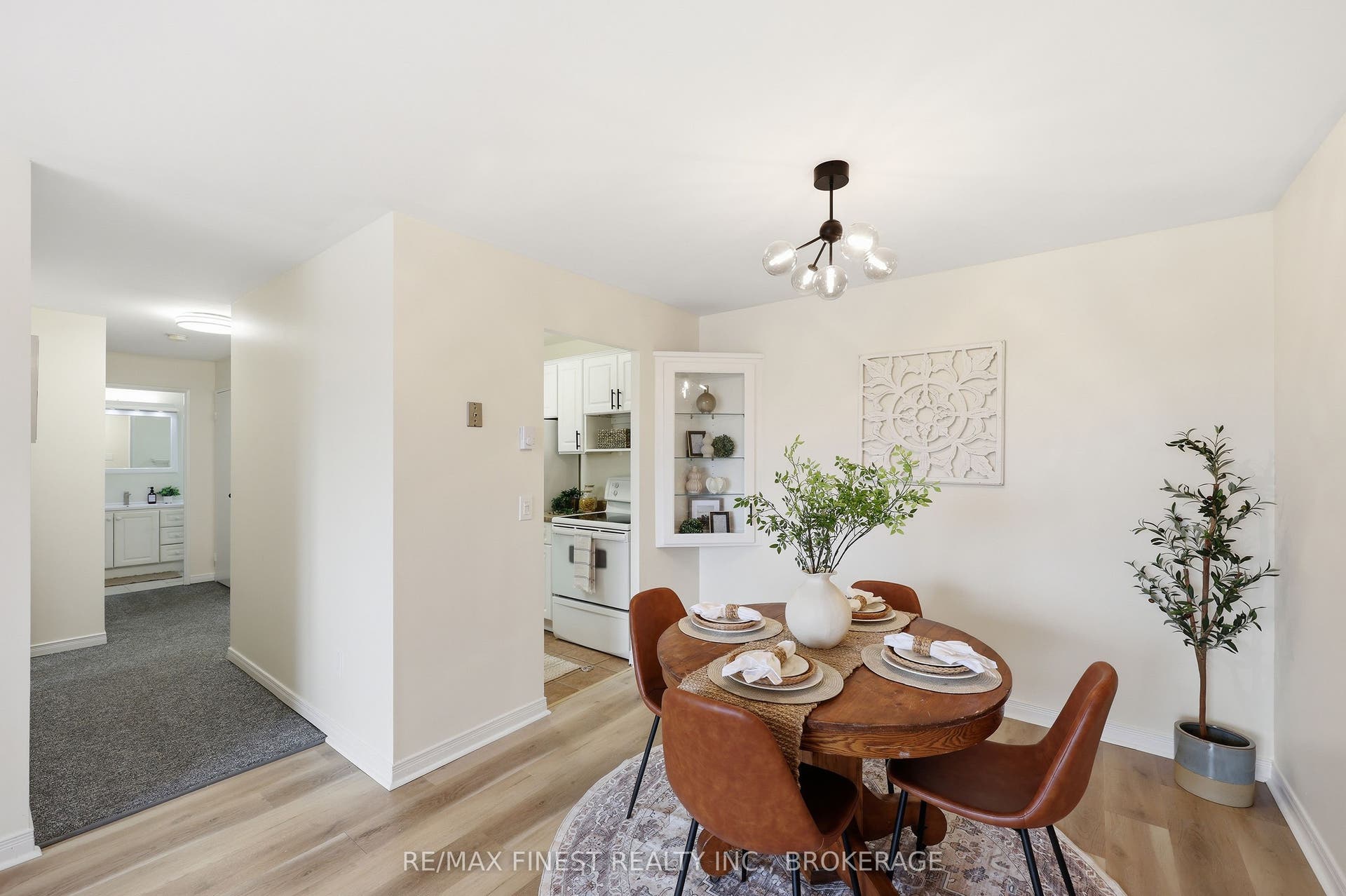 334 Queen Mary Road, #407, Kingston, Frontenac ON K7M 7E7