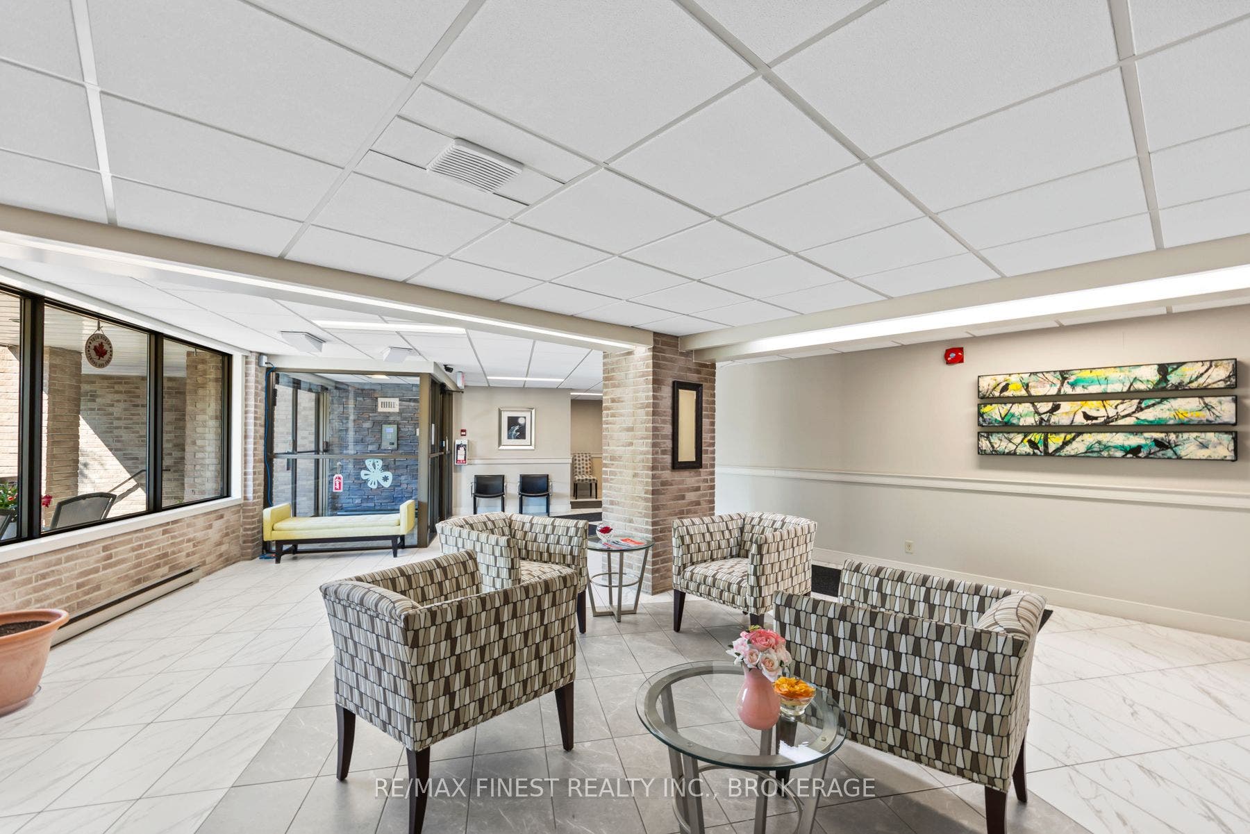 334 Queen Mary Road, #407, Kingston, Frontenac ON K7M 7E7