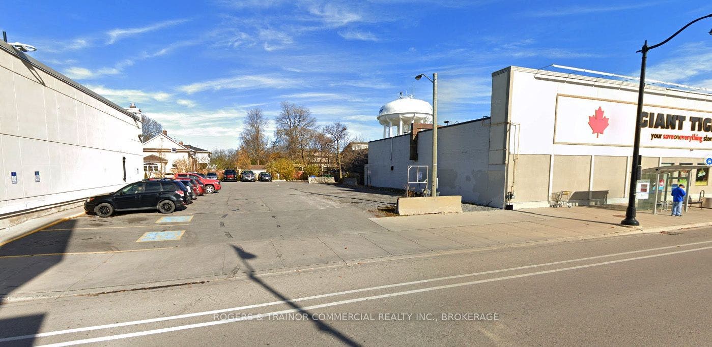 815 Princess Street, Kingston, Frontenac ON K7L 1G6
