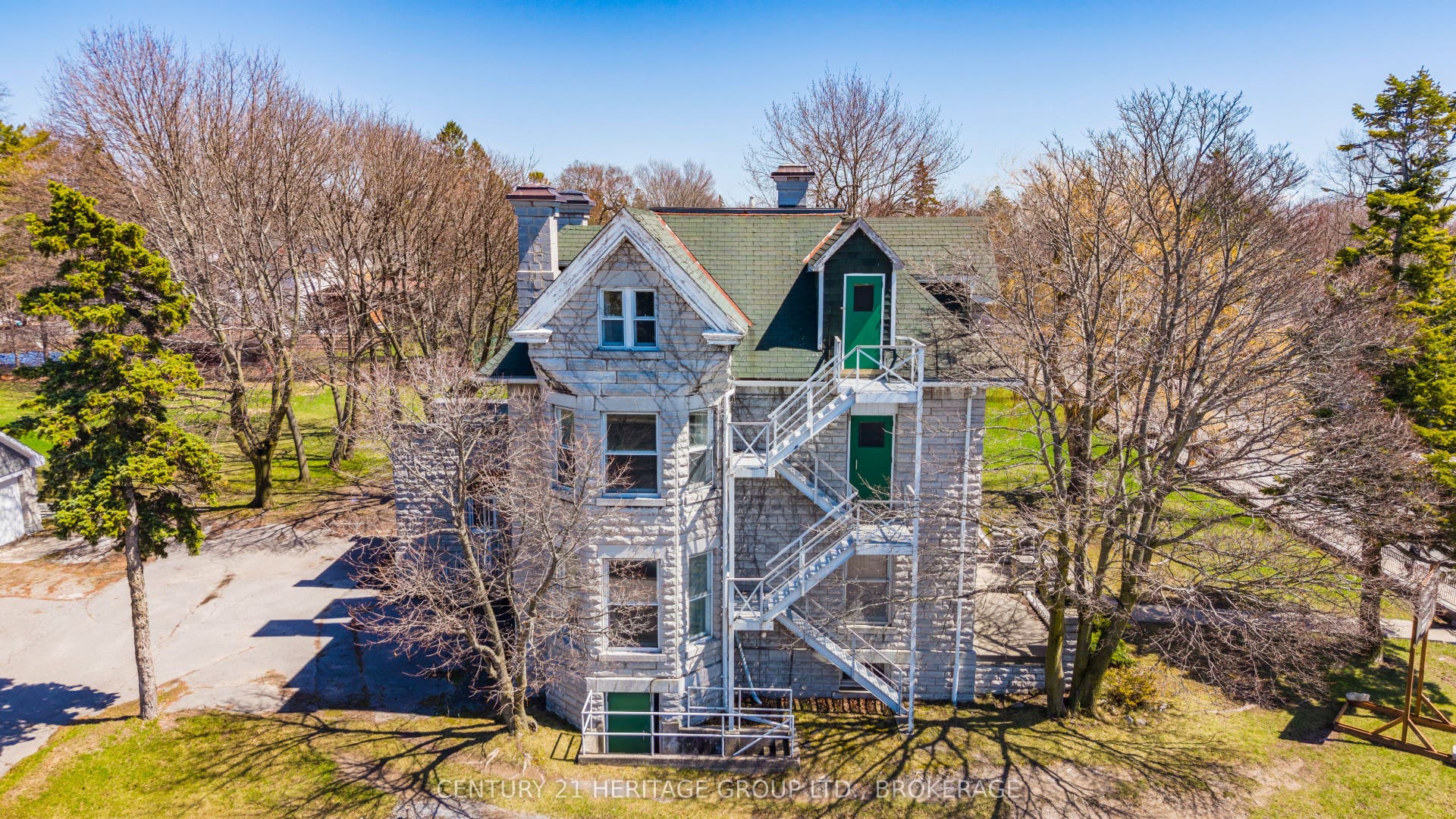525 King Street W, Kingston, Frontenac ON K7L 2X4