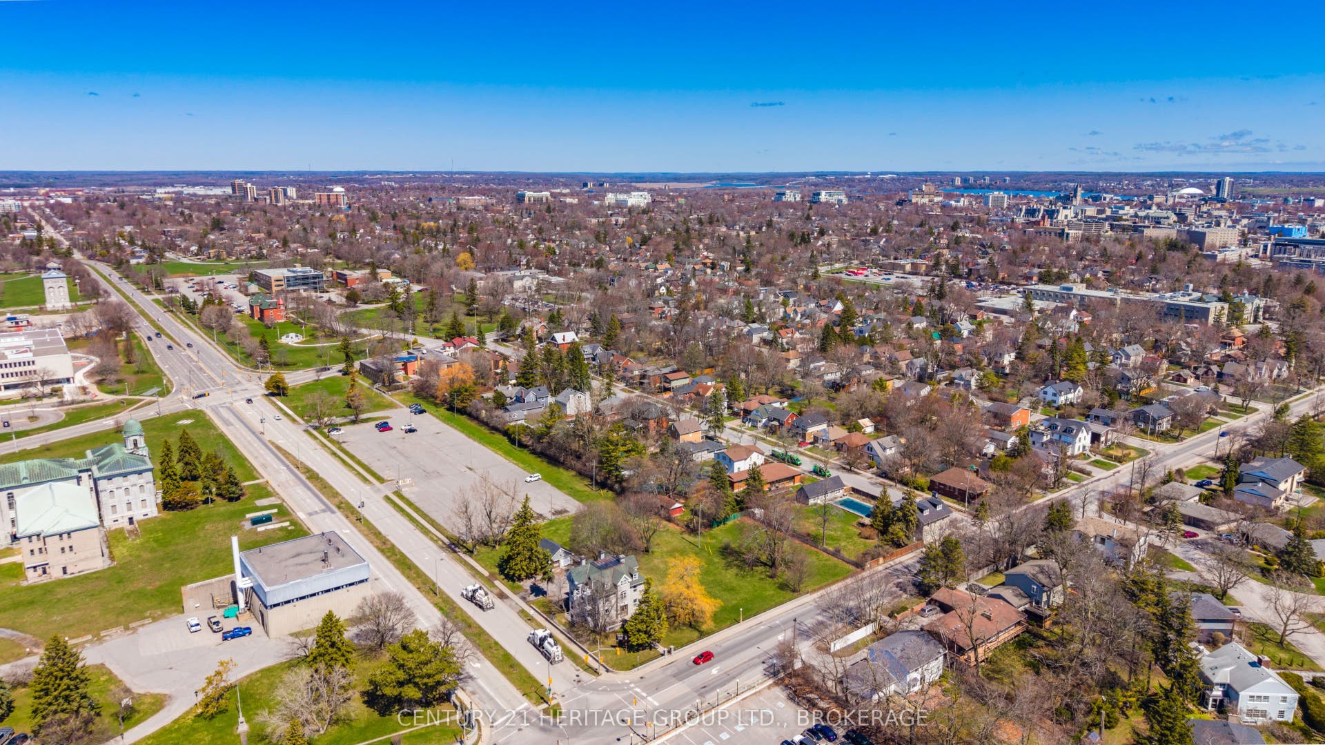525 King Street W, Kingston, Frontenac ON K7L 2X4