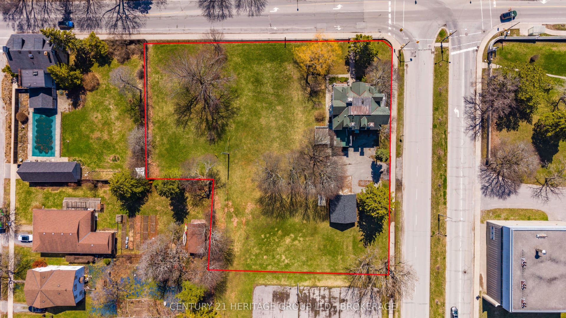 525 King Street W, Kingston, Frontenac ON K7L 2X4