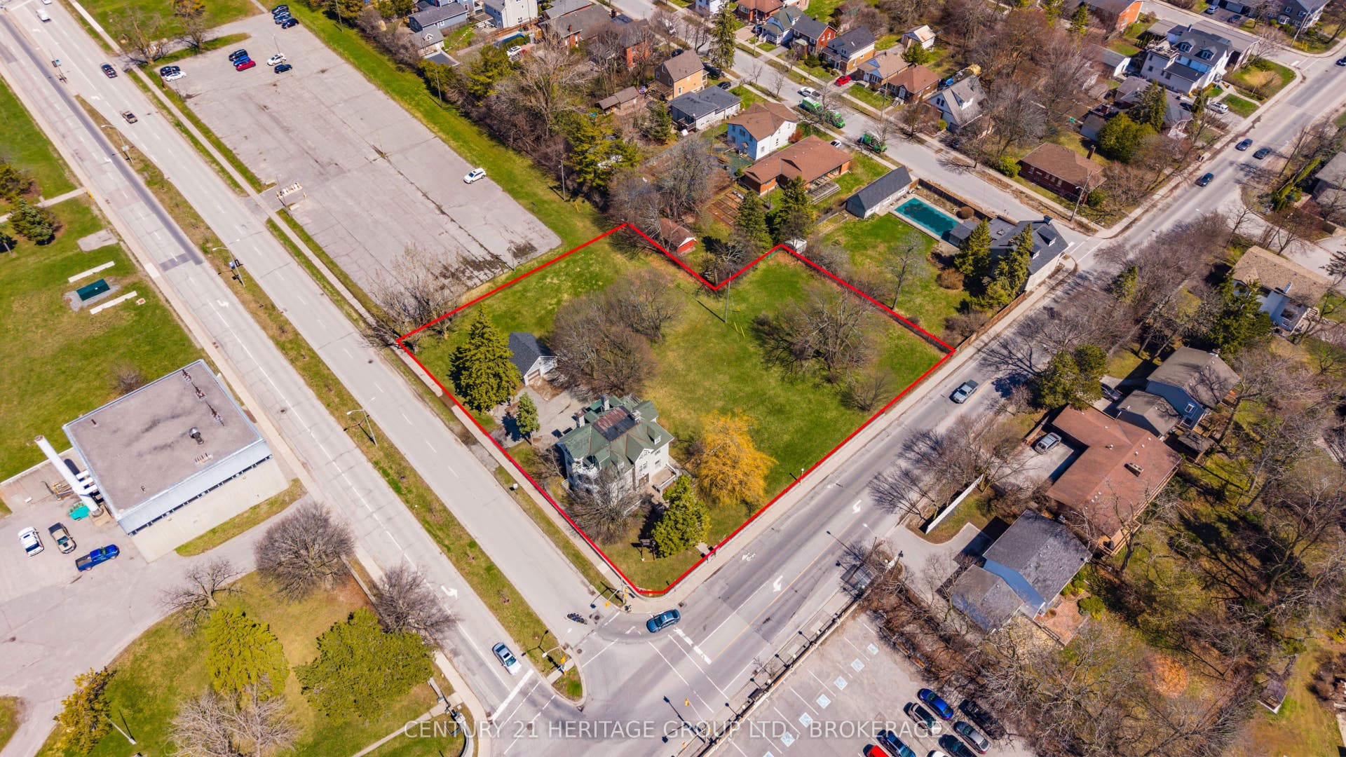 525 King Street W, Kingston, Frontenac ON K7L 2X4