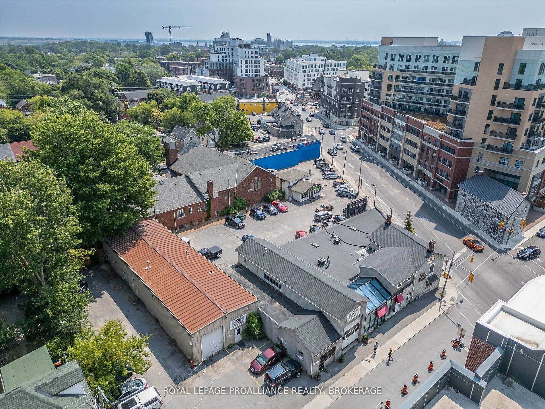 647 Princess Street, Kingston, Frontenac ON K7L 1E4