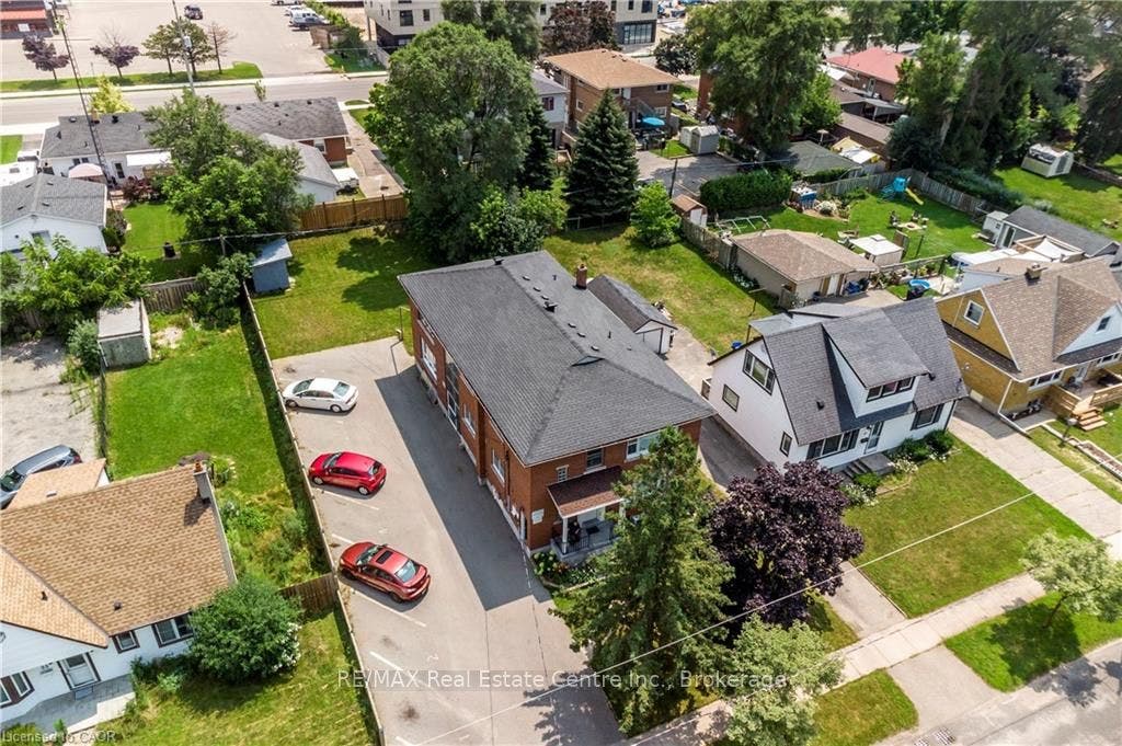 43 SIXTH Avenue, Kitchener, Waterloo ON N2C 1P9 43 SIXTH Avenue, Kitchener, Waterloo ON N2C 1P9
