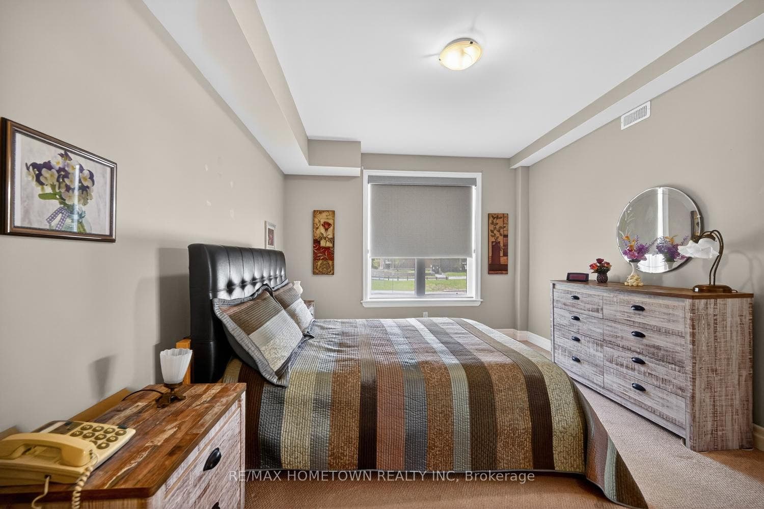 1109 Millwood Avenue, #101, Brockville, Leeds And Grenville ON K6V 0C7 primary bedroom