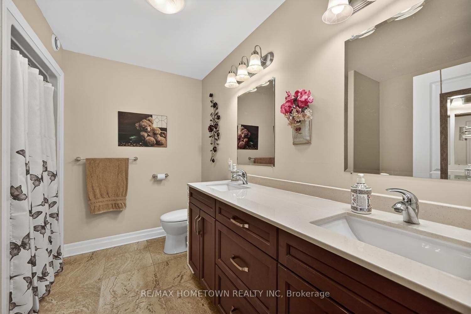 1109 Millwood Avenue, #101, Brockville, Leeds And Grenville ON K6V 0C7 5 piece ensuite