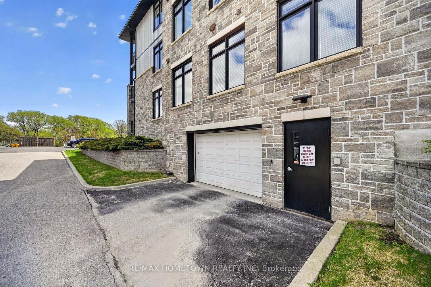 1109 Millwood Avenue, #101, Brockville, Leeds And Grenville ON K6V 0C7 underground parking