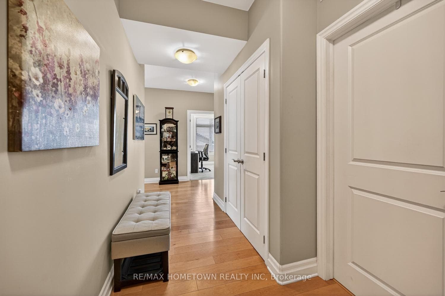 1109 Millwood Avenue, #101, Brockville, Leeds And Grenville ON K6V 0C7 Foyer