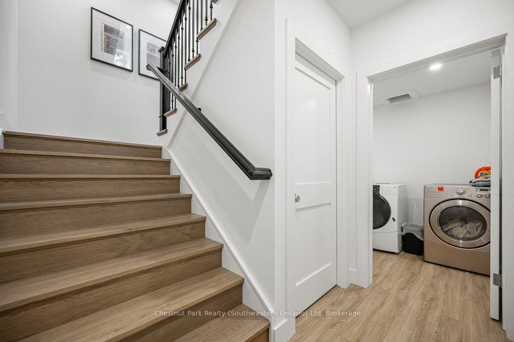 27 Vardon Drive, Guelph, Wellington ON N1G 1W8 Lower level laundry with laundry chute