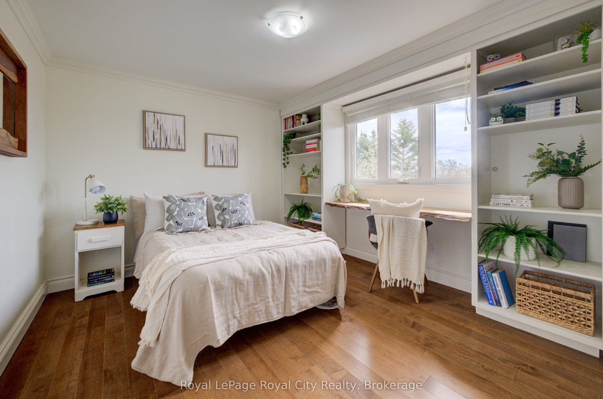 15 Joann Crescent, Centre Wellington, Wellington ON N0B 1S0 15 Joann Crescent, Centre Wellington, Wellington ON N0B 1S0