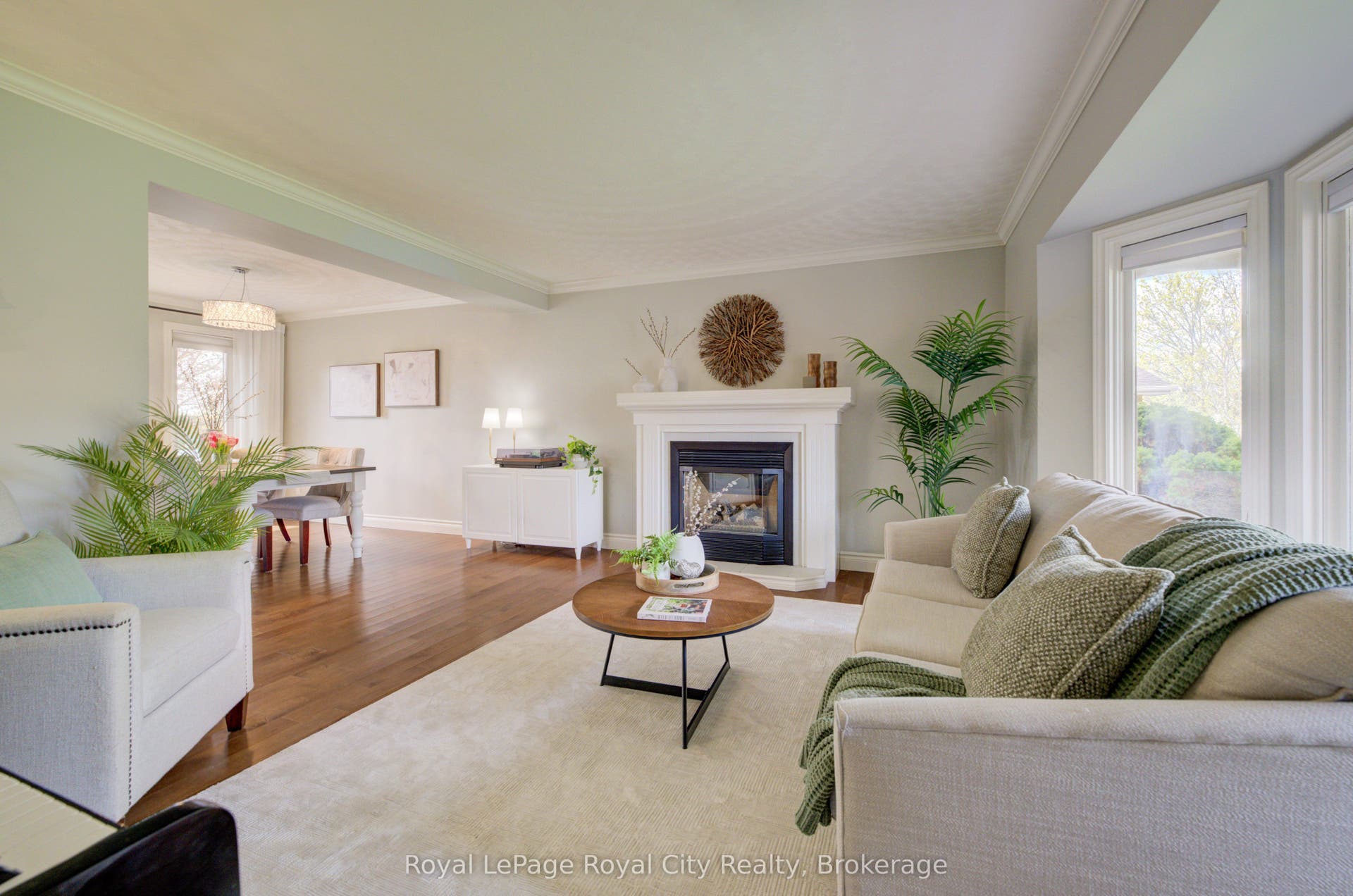 15 Joann Crescent, Centre Wellington, Wellington ON N0B 1S0 15 Joann Crescent, Centre Wellington, Wellington ON N0B 1S0