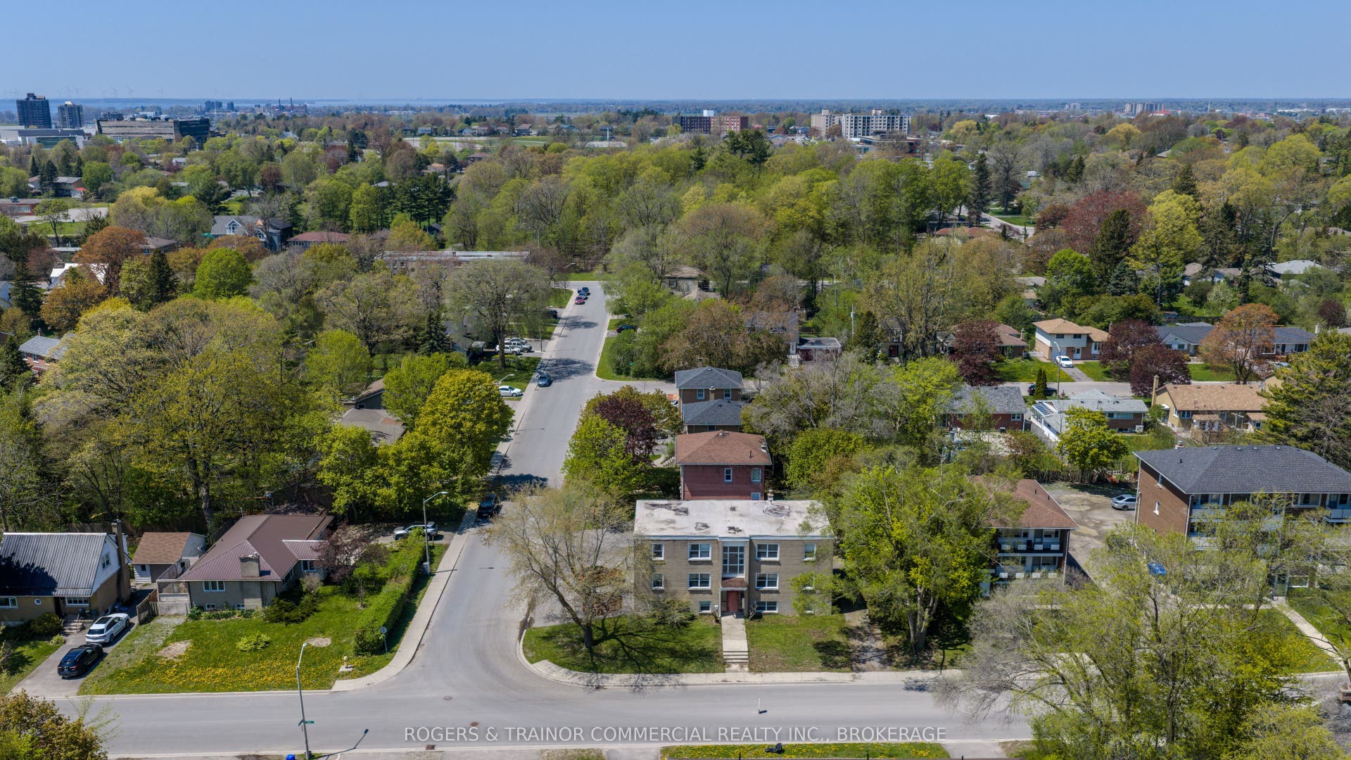 304 Yonge Street, Kingston, Frontenac ON K7M 1G7