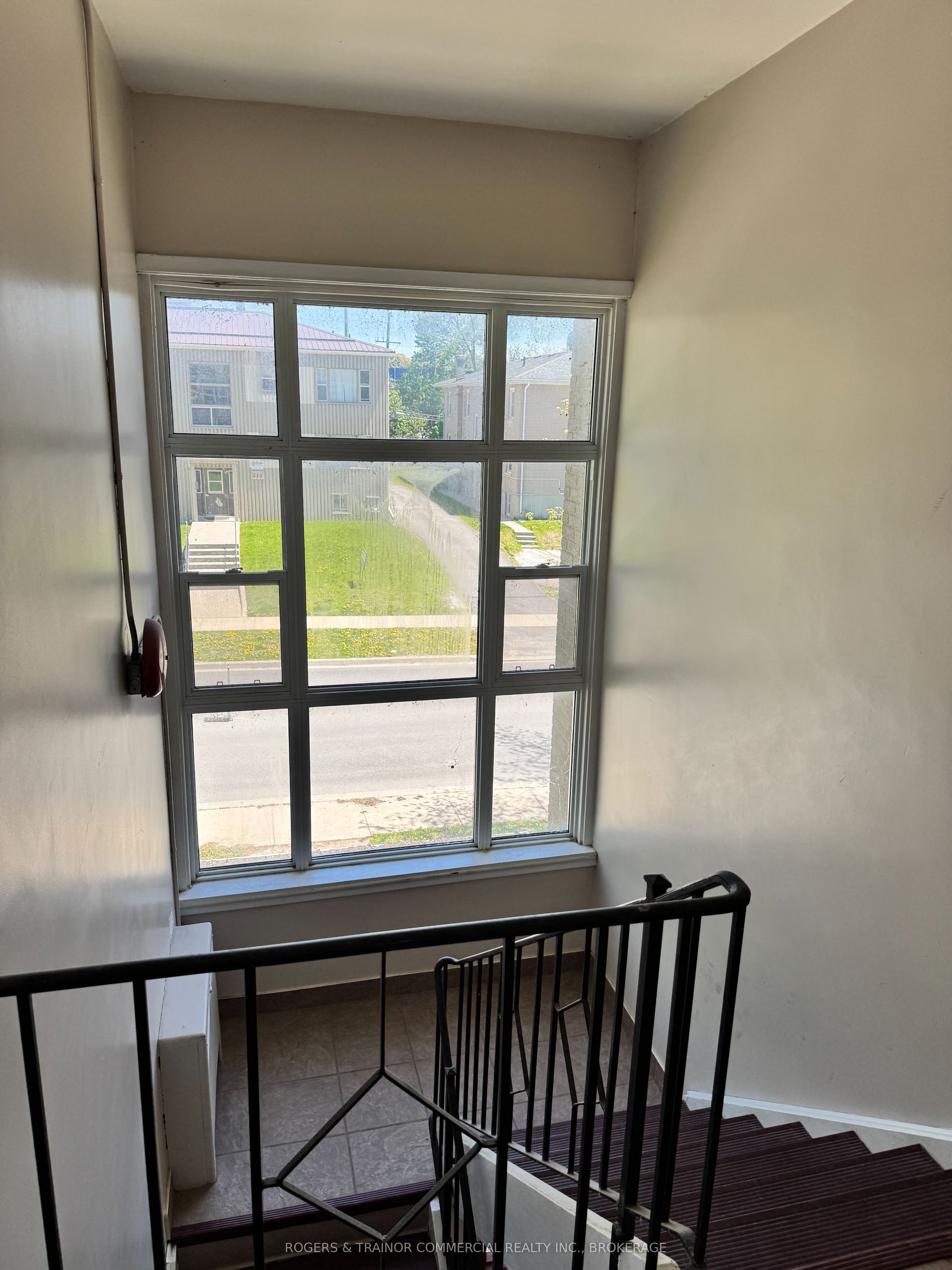 304 Yonge Street, Kingston, Frontenac ON K7M 1G7