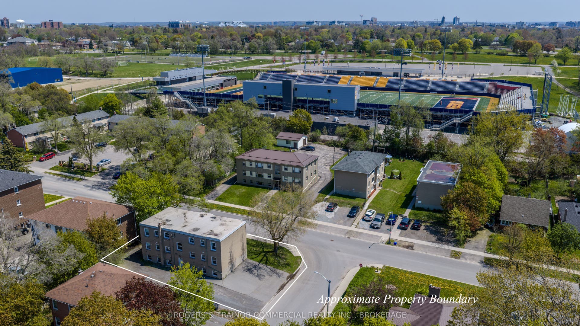304 Yonge Street, Kingston, Frontenac ON K7M 1G7