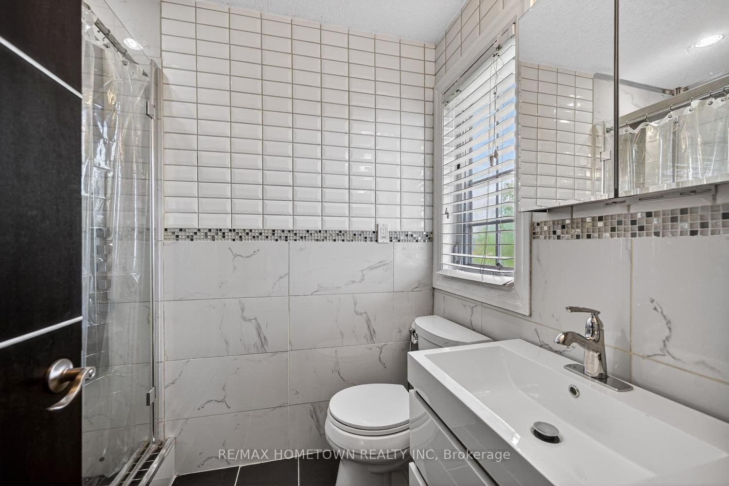 1020 Crestwood Drive, Brockville, Leeds And Grenville ON K6V 7N1 1020 Crestwood Drive, Brockville, Leeds And Grenville ON K6V 7N1
