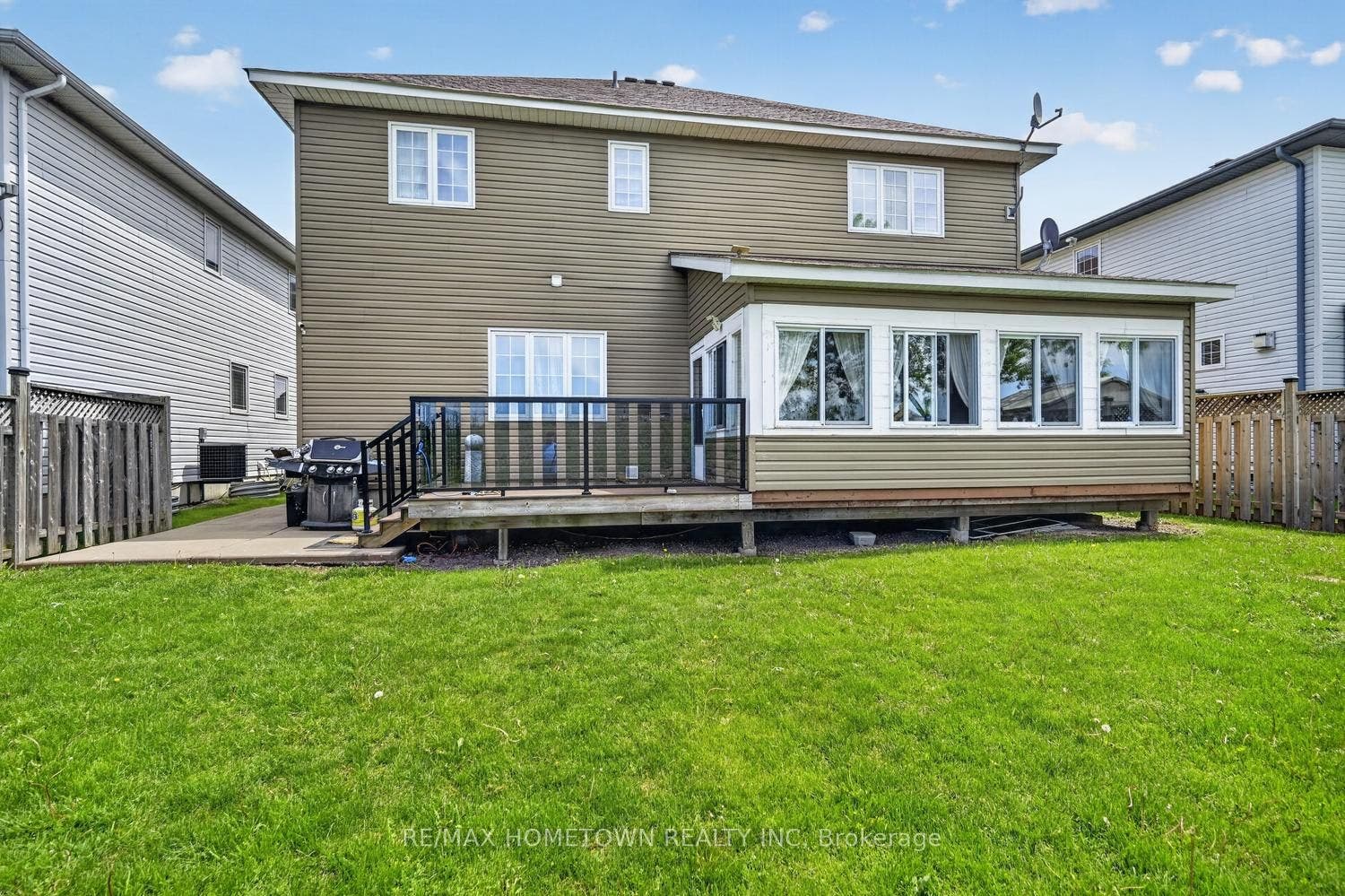 1020 Crestwood Drive, Brockville, Leeds And Grenville ON K6V 7N1 1020 Crestwood Drive, Brockville, Leeds And Grenville ON K6V 7N1