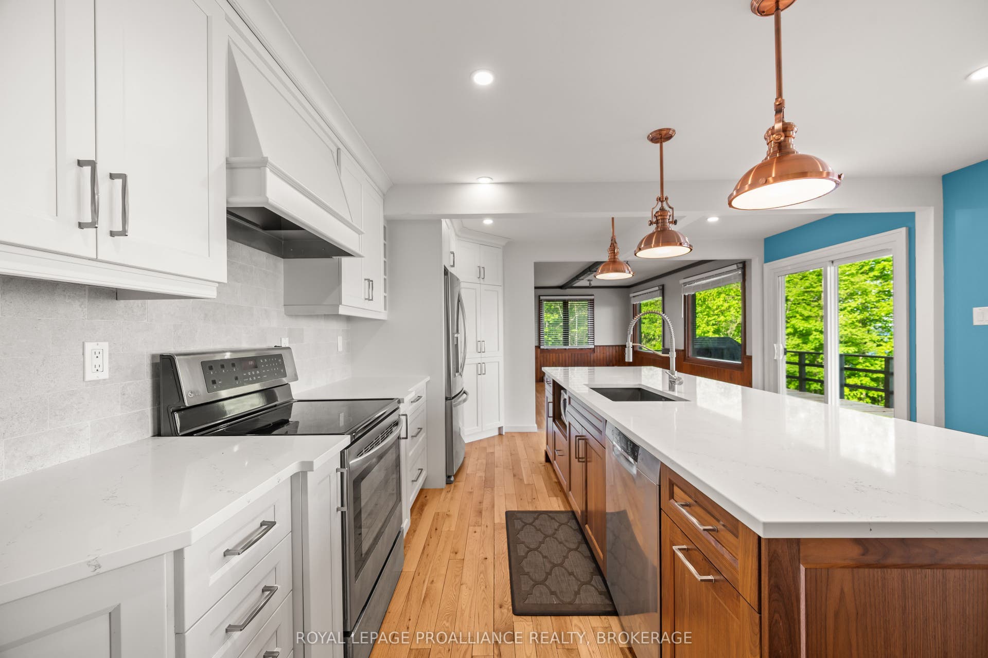 20 Riverside Drive, Kingston, Frontenac ON K7L 4V1 20 Riverside Drive, Kingston, Frontenac ON K7L 4V1