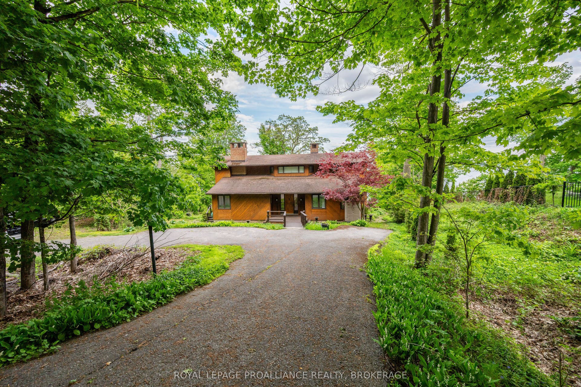 20 Riverside Drive, Kingston, Frontenac ON K7L 4V1 20 Riverside Drive, Kingston, Frontenac ON K7L 4V1