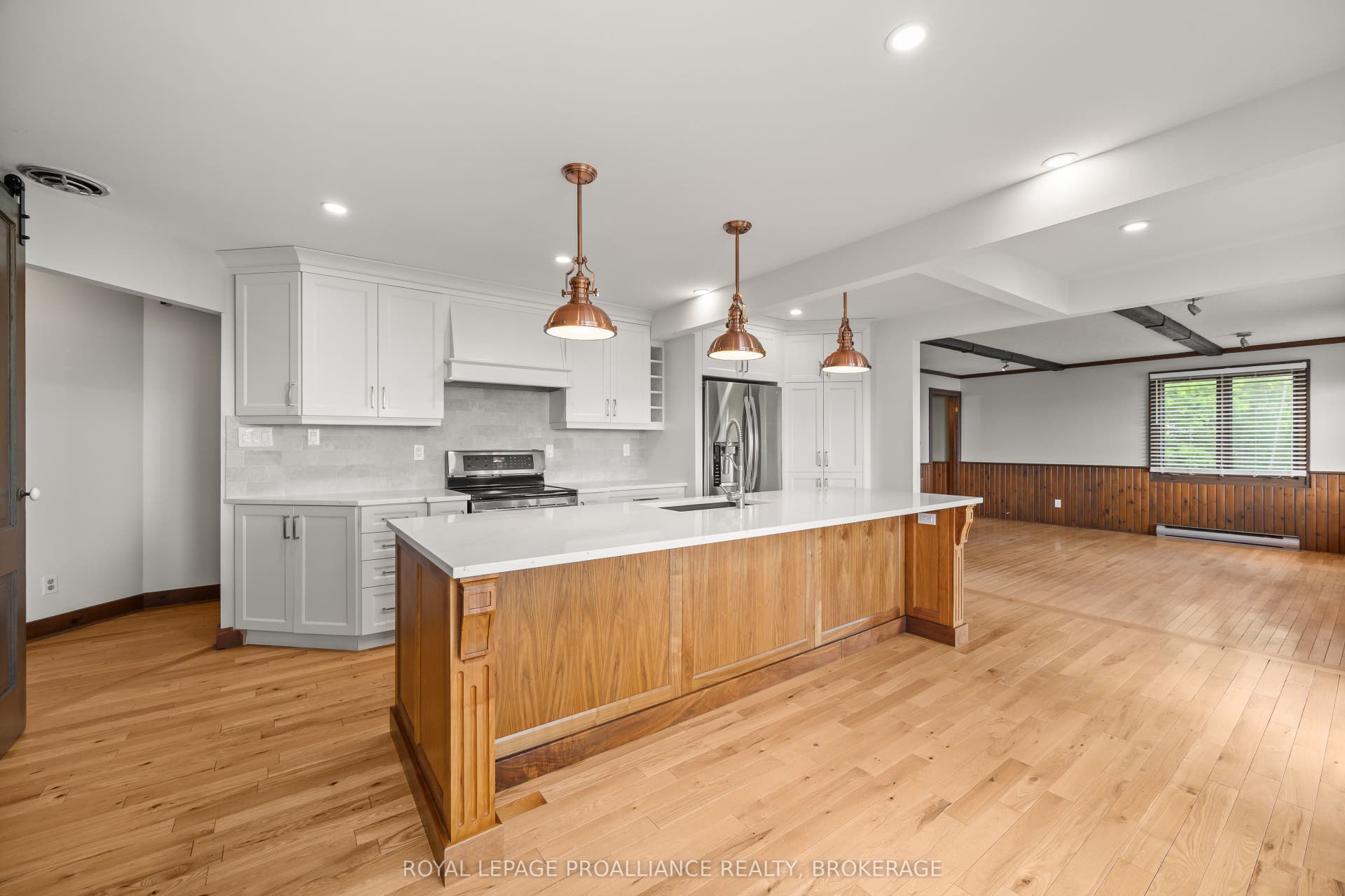 20 Riverside Drive, Kingston, Frontenac ON K7L 4V1 20 Riverside Drive, Kingston, Frontenac ON K7L 4V1