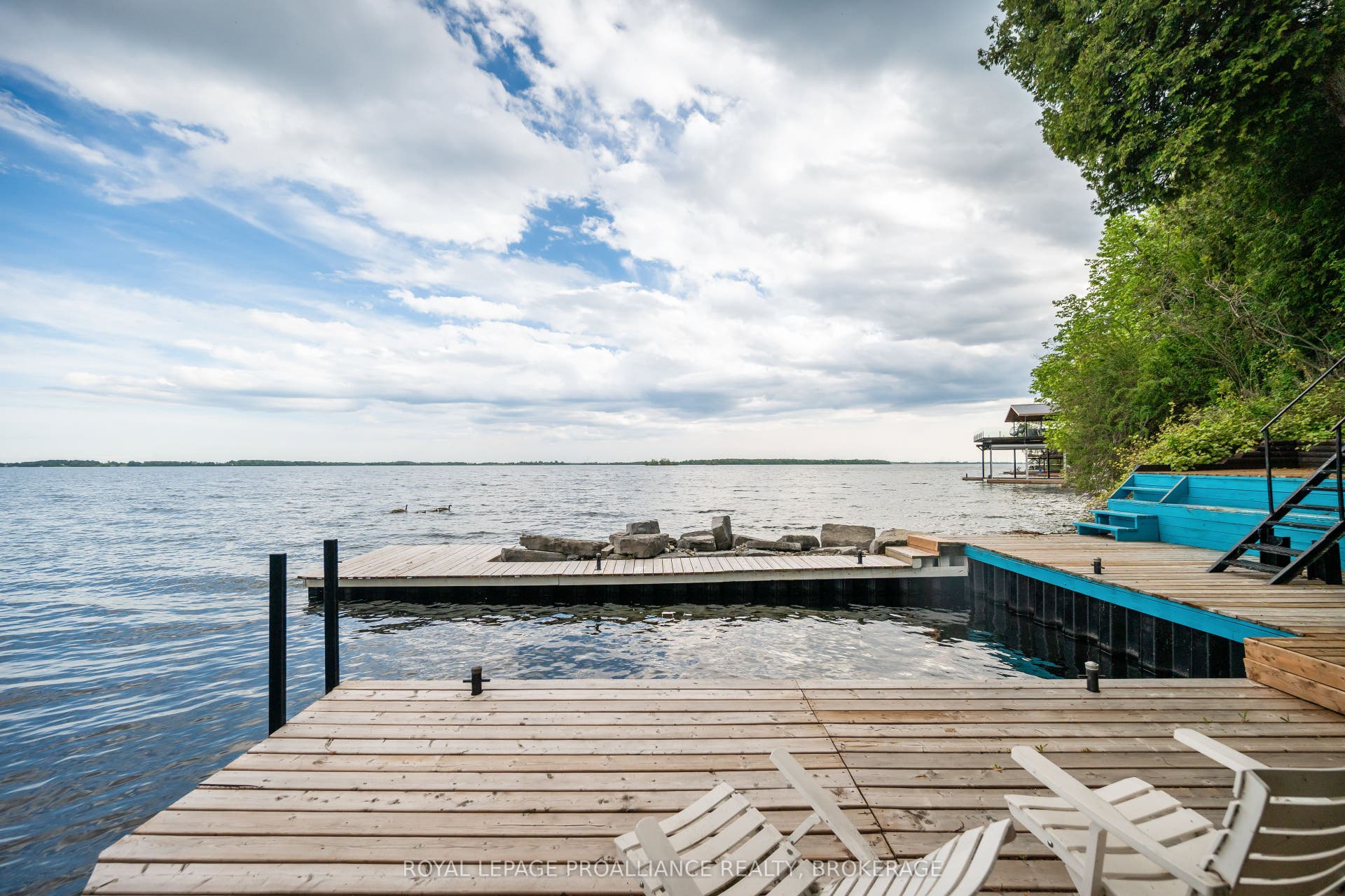 20 Riverside Drive, Kingston, Frontenac ON K7L 4V1 20 Riverside Drive, Kingston, Frontenac ON K7L 4V1