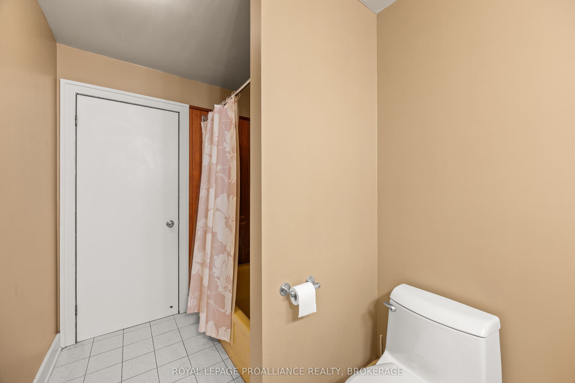 20 Riverside Drive, Kingston, Frontenac ON K7L 4V1 20 Riverside Drive, Kingston, Frontenac ON K7L 4V1