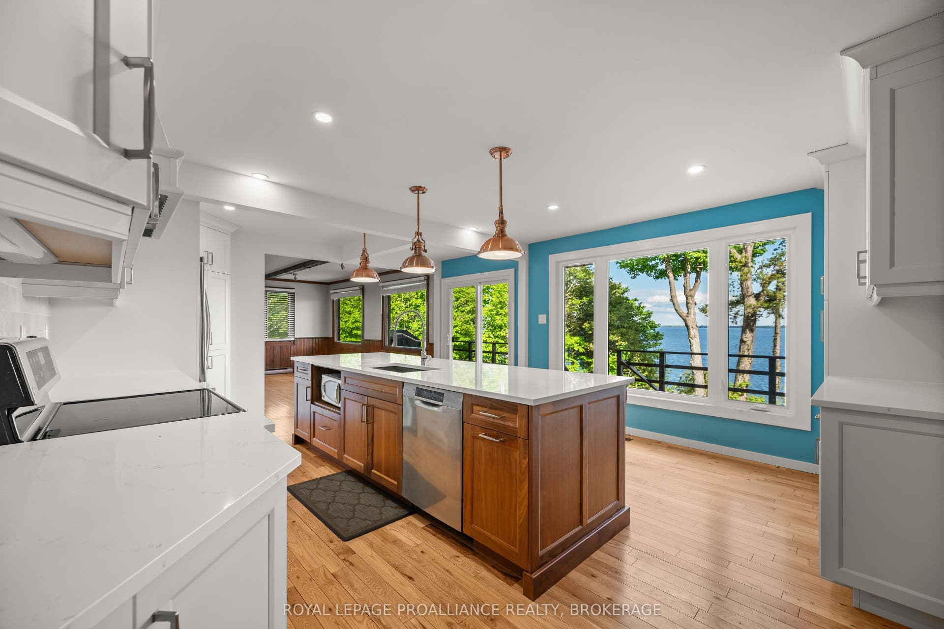 20 Riverside Drive, Kingston, Frontenac ON K7L 4V1 20 Riverside Drive, Kingston, Frontenac ON K7L 4V1