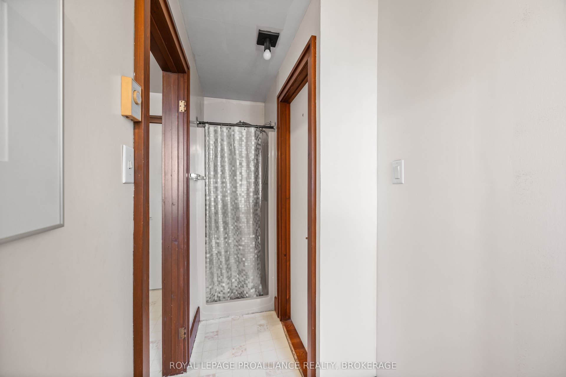 20 Riverside Drive, Kingston, Frontenac ON K7L 4V1 20 Riverside Drive, Kingston, Frontenac ON K7L 4V1