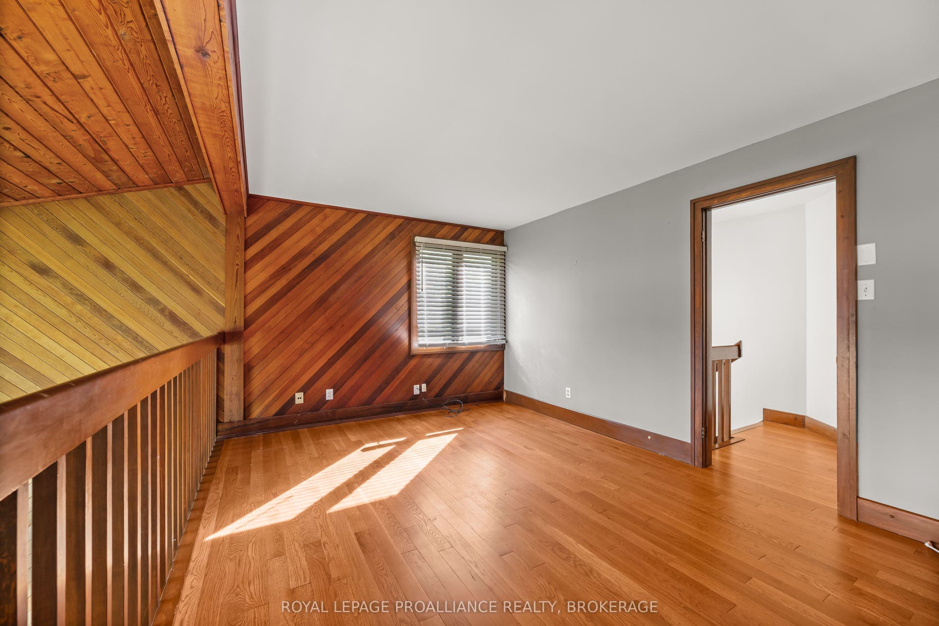 20 Riverside Drive, Kingston, Frontenac ON K7L 4V1 20 Riverside Drive, Kingston, Frontenac ON K7L 4V1
