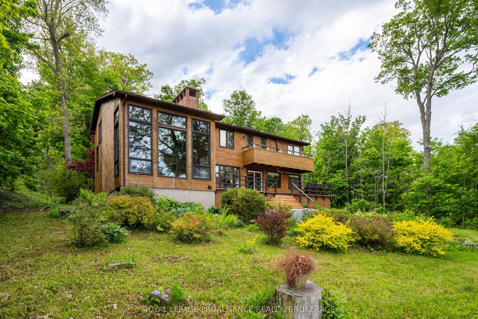 20 Riverside Drive, Kingston, Frontenac ON K7L 4V1 20 Riverside Drive, Kingston, Frontenac ON K7L 4V1